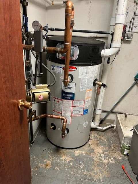 Efficient Water Heater Replacement in Arlington Heights image