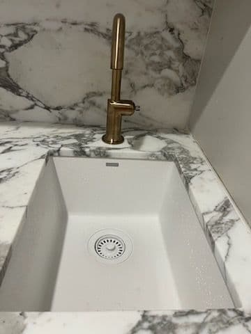 Gallery photos for Chicago Kitchen Gets Plumbing Makeover: Image #1