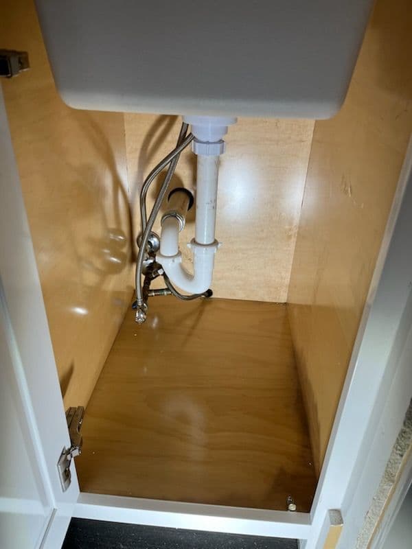 Gallery photos for Chicago Kitchen Gets Plumbing Makeover: Image #2
