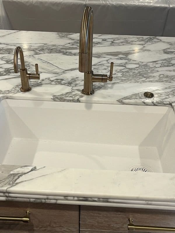 Gallery photos for Chicago Kitchen Gets Plumbing Makeover: Image #3